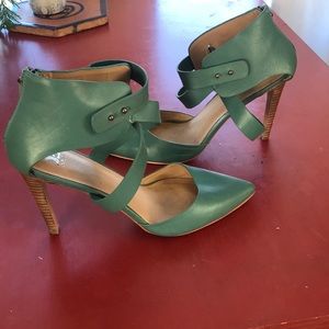 Joe Jeans Teal Leather Heels
